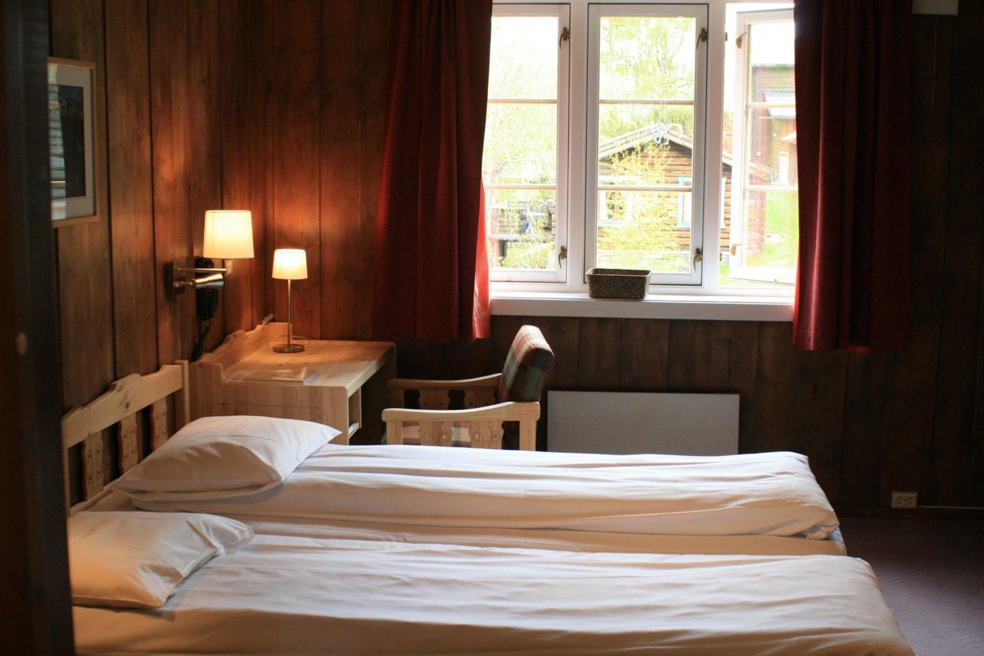 Fossheim Hotel Lom Buitenkant foto