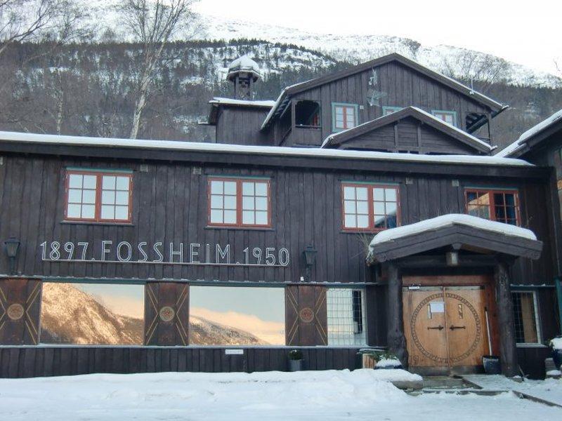 Fossheim Hotel Lom Buitenkant foto