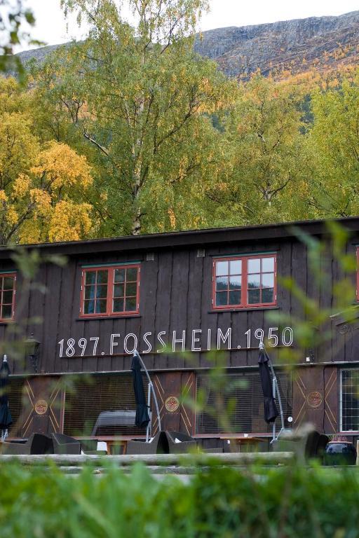 Fossheim Hotel Lom Buitenkant foto