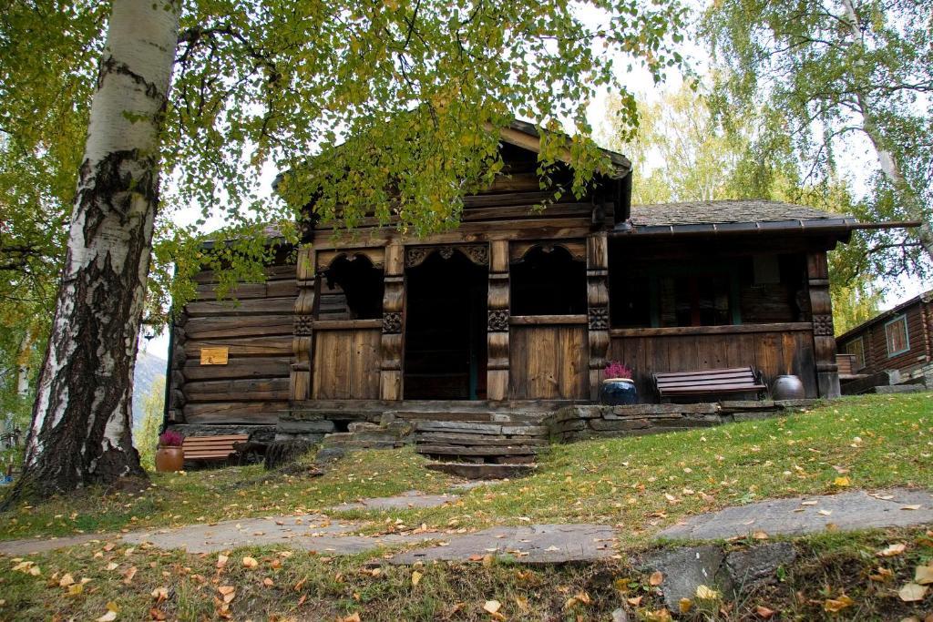 Fossheim Hotel Lom Buitenkant foto