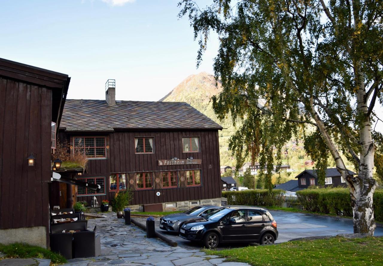 Fossheim Hotel Lom Buitenkant foto